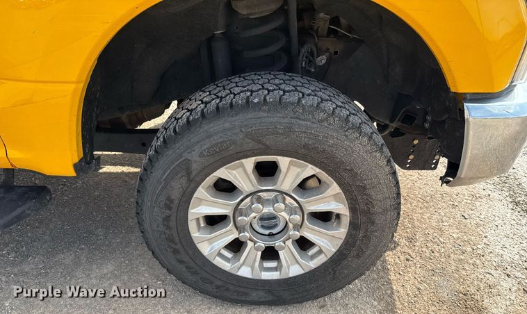 image for item EJ4540 2020 Ford F350 Super Duty utility bed pickup truck