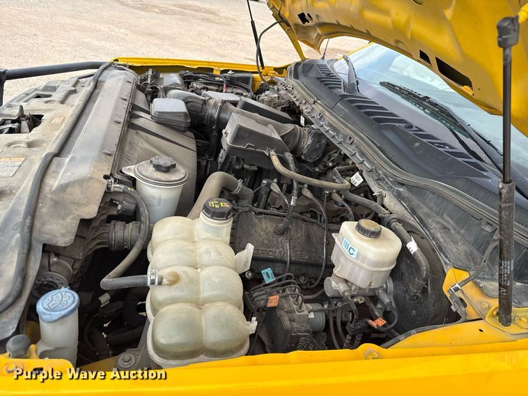 image for item EJ4541 2020 Ford F350 Super Duty utility bed pickup truck