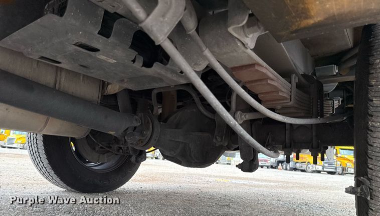 image for item EJ4541 2020 Ford F350 Super Duty utility bed pickup truck