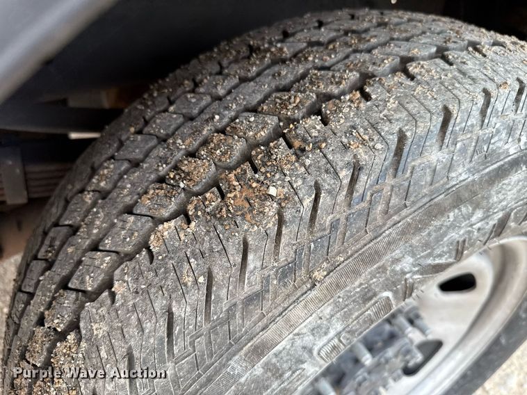 image for item EJ4541 2020 Ford F350 Super Duty utility bed pickup truck