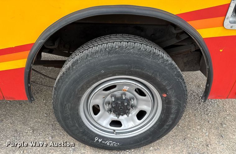 image for item EJ4541 2020 Ford F350 Super Duty utility bed pickup truck