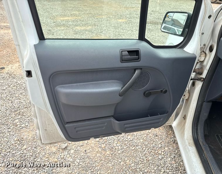image for item EJ4542 2013 Ford Transit Connect van