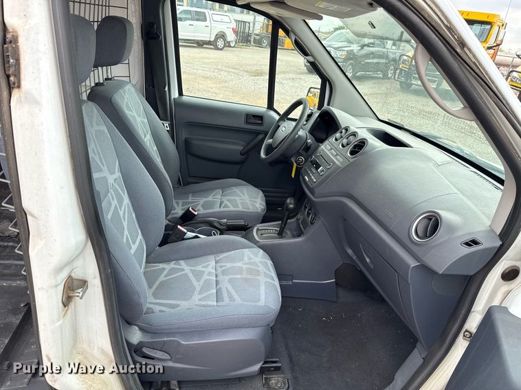 image for item EJ4542 2013 Ford Transit Connect van