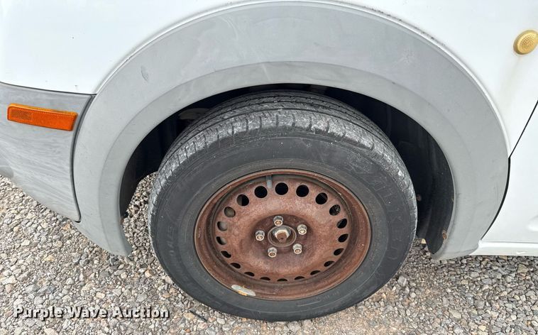 image for item EJ4542 2013 Ford Transit Connect van