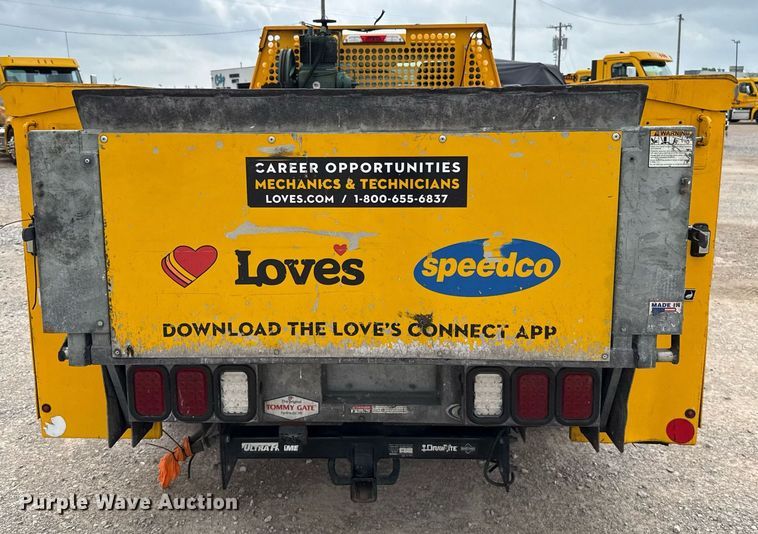 image for item EJ4544 2019 Ford F350 Super Duty utility bed pickup truck