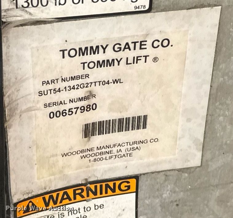 image for item EJ4544 2019 Ford F350 Super Duty utility bed pickup truck