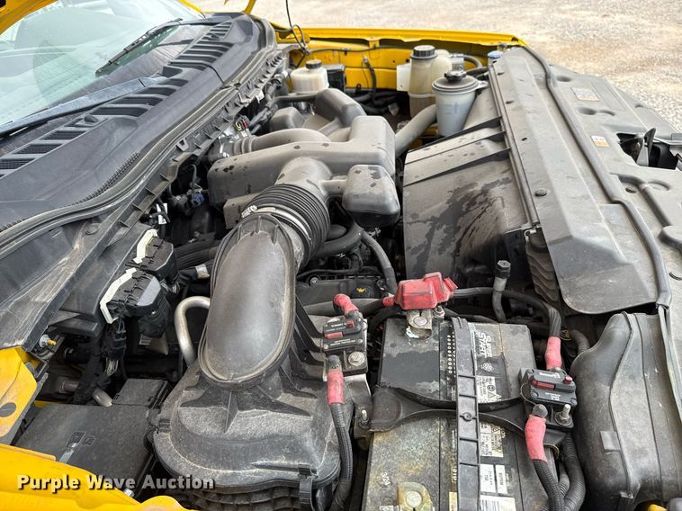 image for item EJ4544 2019 Ford F350 Super Duty utility bed pickup truck