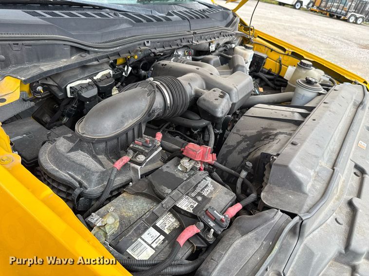 image for item EJ4544 2019 Ford F350 Super Duty utility bed pickup truck