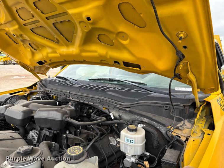 image for item EJ4544 2019 Ford F350 Super Duty utility bed pickup truck