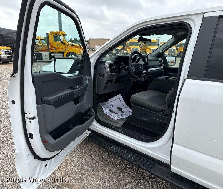 image for item EJ4545 2023 Ford F150 SuperCrew pickup truck