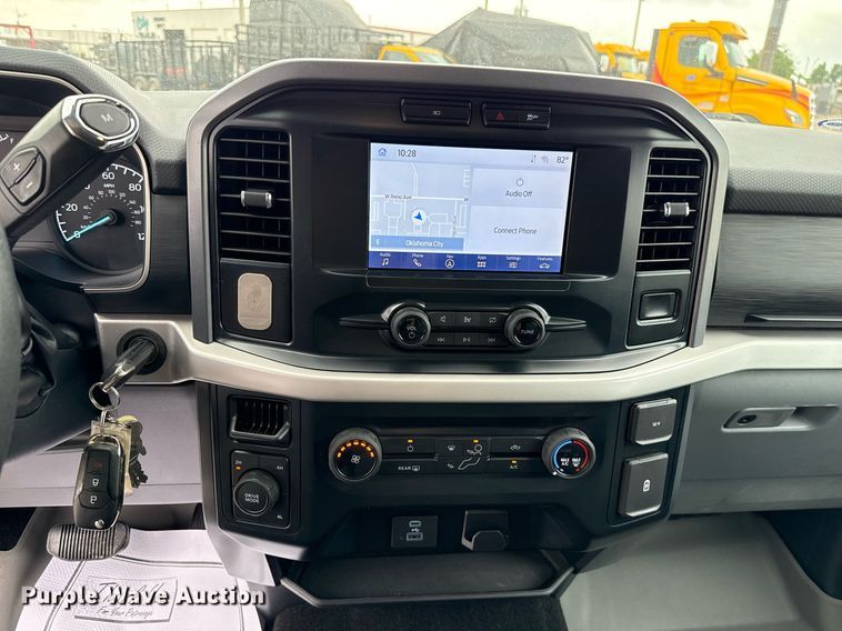 image for item EJ4545 2023 Ford F150 SuperCrew pickup truck