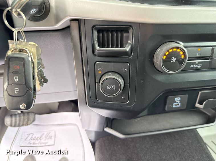 image for item EJ4545 2023 Ford F150 SuperCrew pickup truck