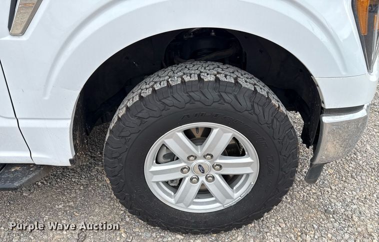 image for item EJ4545 2023 Ford F150 SuperCrew pickup truck