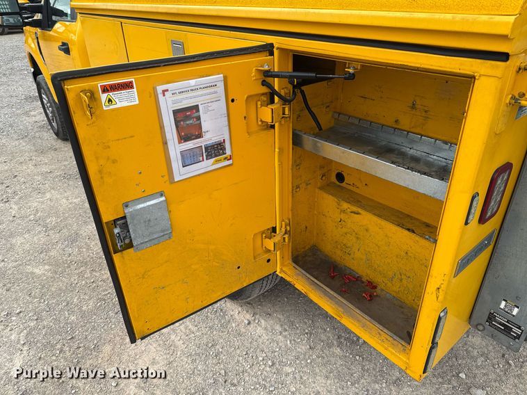 image for item EJ4546 2019 Ford F350 Super Duty utility bed pickup truck