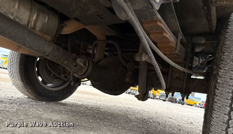 image for item EJ4546 2019 Ford F350 Super Duty utility bed pickup truck