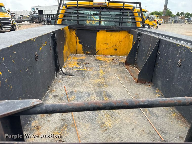 image for item EJ4547 2015 Ford F350 Super Duty  utility bed pickup truck