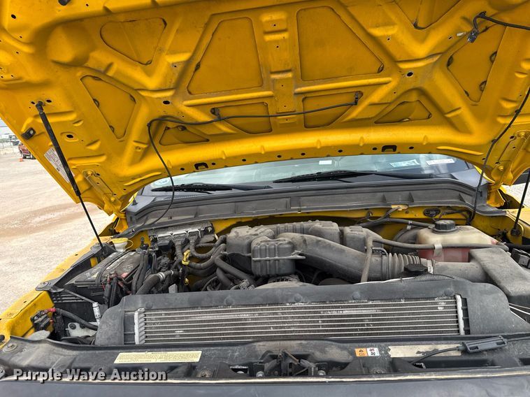 image for item EJ4547 2015 Ford F350 Super Duty  utility bed pickup truck