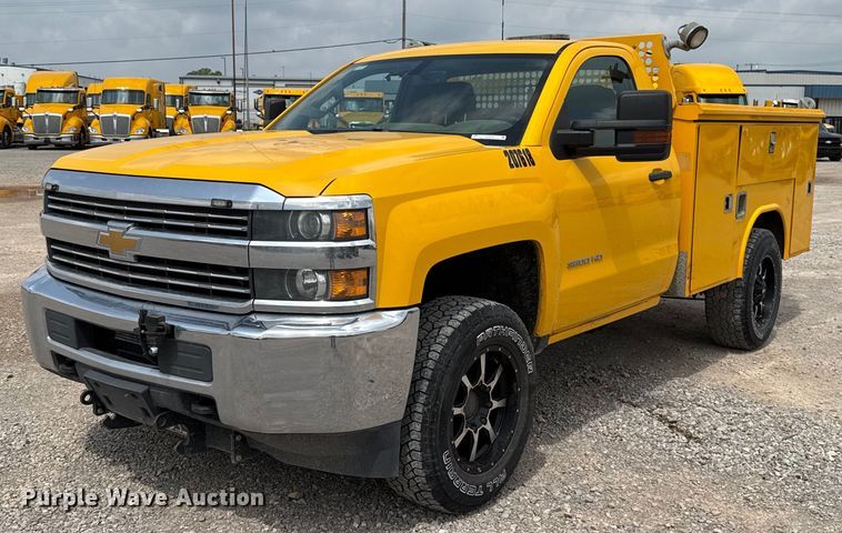 image for item EJ4548 2018 Chevrolet Silverado 3500HD utility bed pickup truck