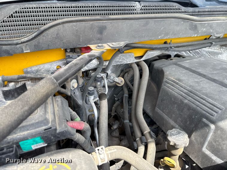 image for item EJ4548 2018 Chevrolet Silverado 3500HD utility bed pickup truck