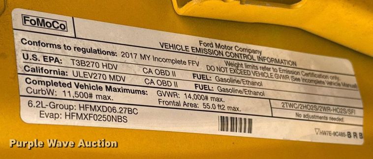 image for item EJ4549 2017 Ford F350 Super Duty utility bed pickup truck