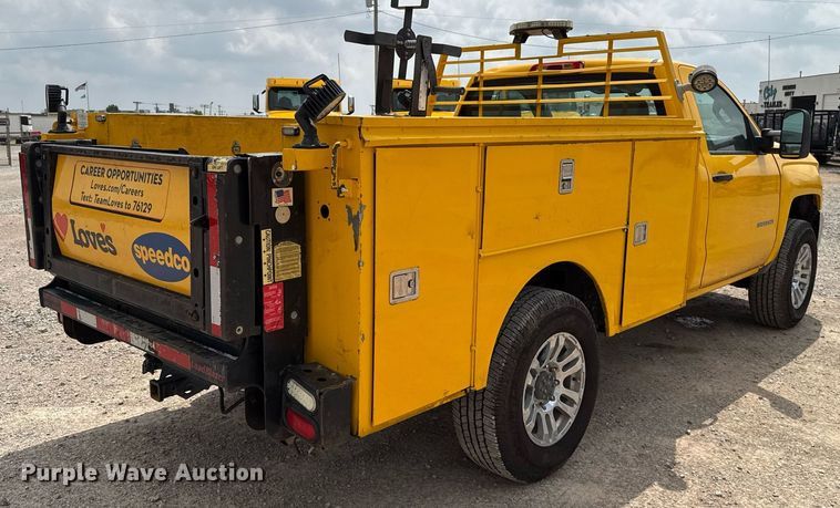 image for item EJ4550 2015 Chevrolet Silverado 3500HD utility bed pickup truck