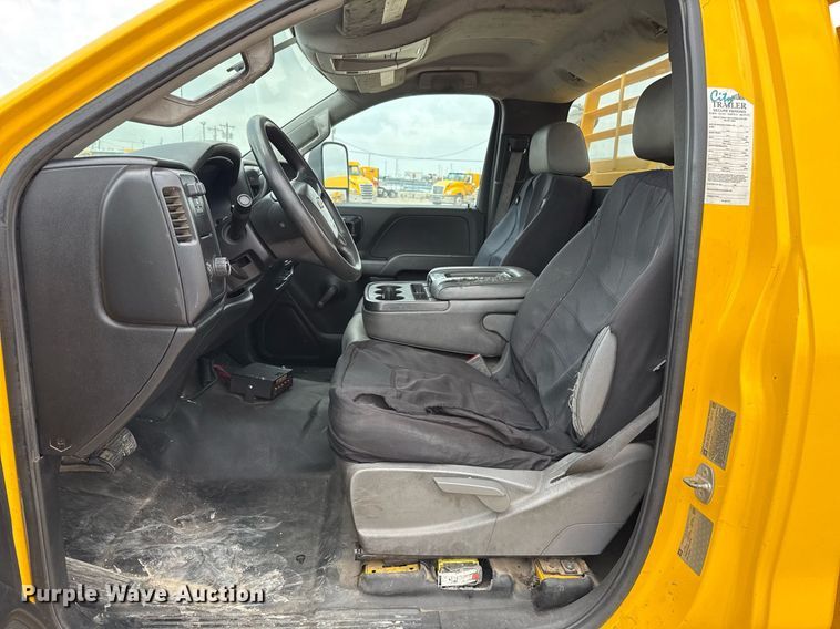 image for item EJ4550 2015 Chevrolet Silverado 3500HD utility bed pickup truck