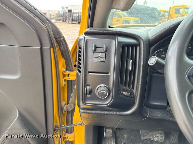 image for item EJ4550 2015 Chevrolet Silverado 3500HD utility bed pickup truck