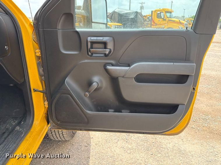 image for item EJ4550 2015 Chevrolet Silverado 3500HD utility bed pickup truck