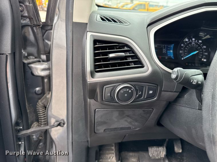 image for item EJ4551 2021 Ford Edge SUV