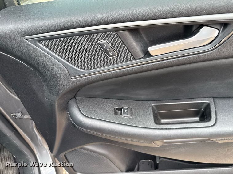 image for item EJ4551 2021 Ford Edge SUV