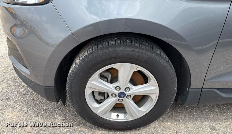 image for item EJ4551 2021 Ford Edge SUV