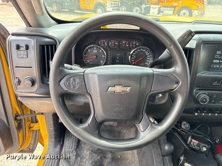 image for item EJ4553 2017 Chevrolet Silverado 3500HD utility bed pickup truck