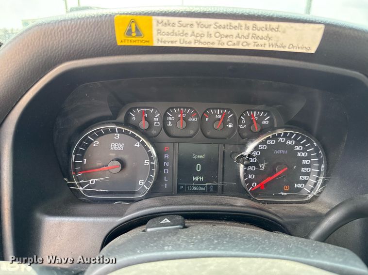 image for item EJ4553 2017 Chevrolet Silverado 3500HD utility bed pickup truck