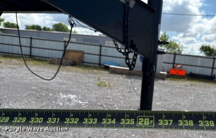 image for item EJ8767 2012 Texas Pride Trailers FT820514KGB flatbed trailer