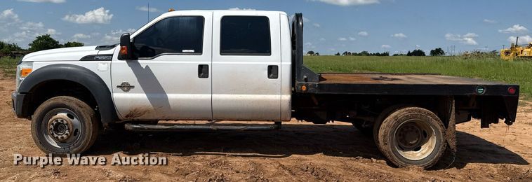 image for item EJ8774 2014 Ford F550 Crew Cab flatbed truck