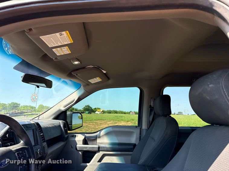 image for item EJ8776 2018 Ford F150 SuperCrew pickup truck