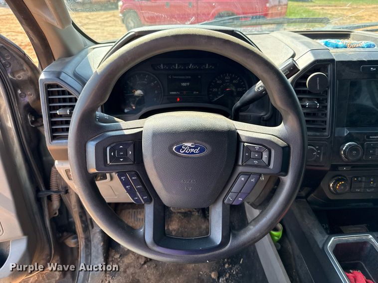 image for item EJ8776 2018 Ford F150 SuperCrew pickup truck