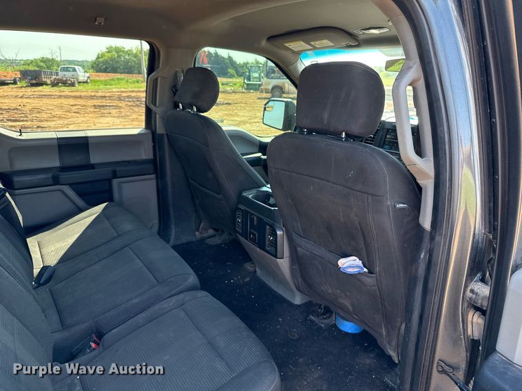 image for item EJ8776 2018 Ford F150 SuperCrew pickup truck