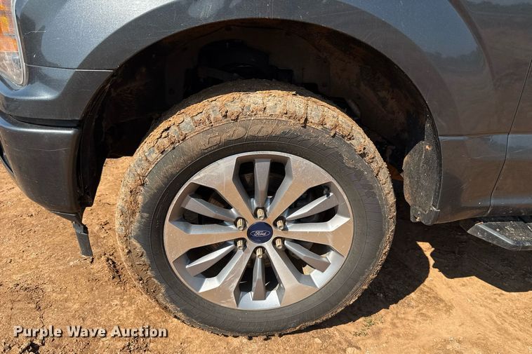 image for item EJ8776 2018 Ford F150 SuperCrew pickup truck