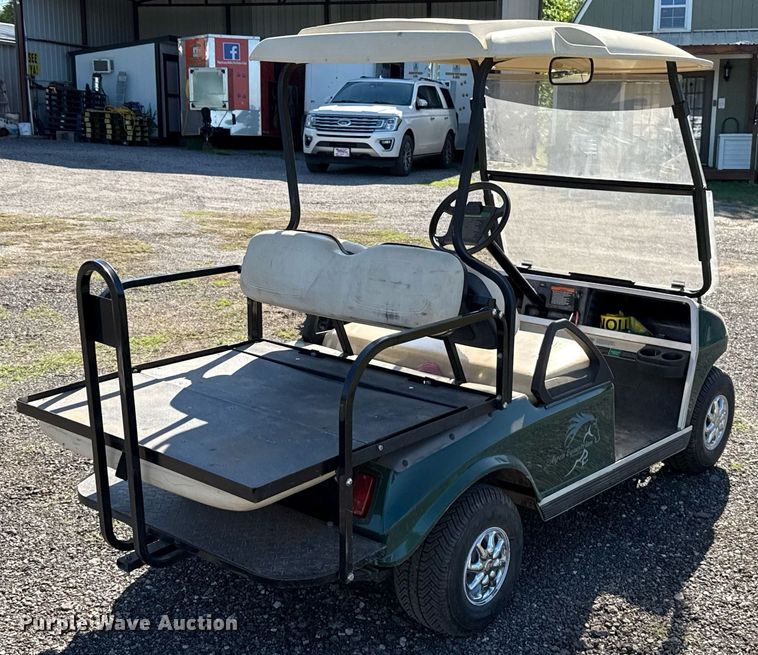 image for item EJ8782 2003 Club Car DS golf cart