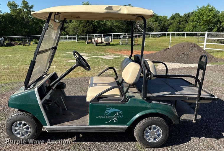image for item EJ8782 2003 Club Car DS golf cart