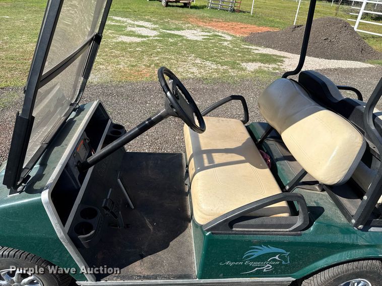 image for item EJ8782 2003 Club Car DS golf cart
