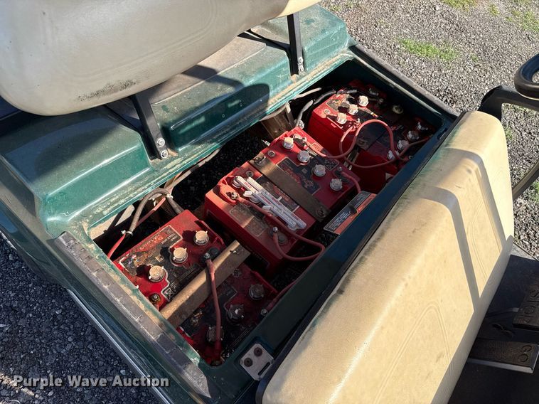 image for item EJ8782 2003 Club Car DS golf cart