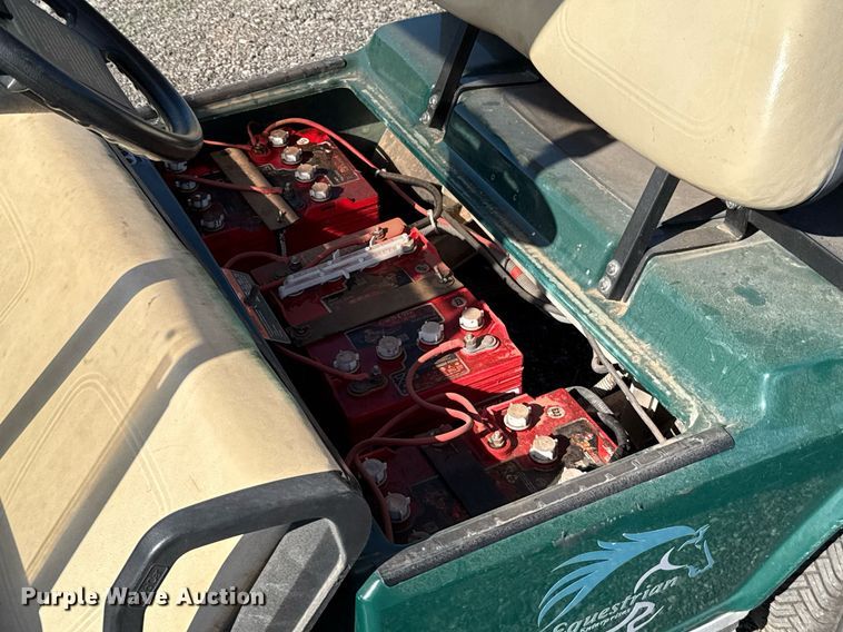 image for item EJ8782 2003 Club Car DS golf cart