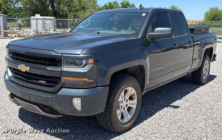 image for item EJ8784 2018 Chevrolet Silverado 1500 Double Cab pickup truck