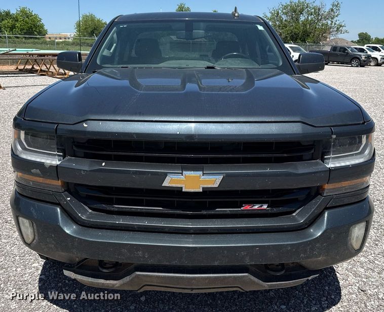 image for item EJ8784 2018 Chevrolet Silverado 1500 Double Cab pickup truck