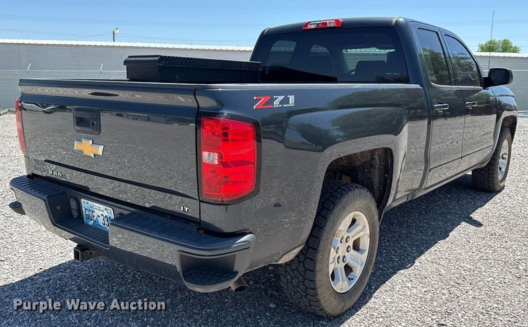 image for item EJ8784 2018 Chevrolet Silverado 1500 Double Cab pickup truck