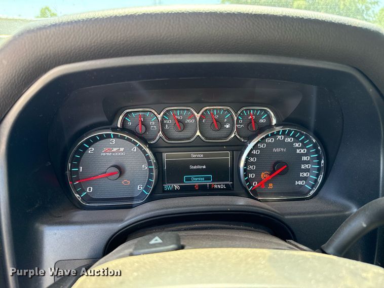 image for item EJ8784 2018 Chevrolet Silverado 1500 Double Cab pickup truck