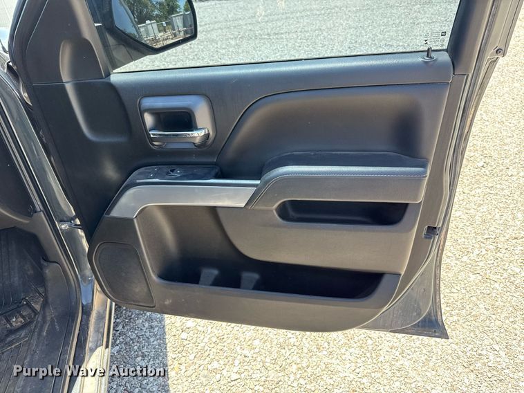 image for item EJ8784 2018 Chevrolet Silverado 1500 Double Cab pickup truck