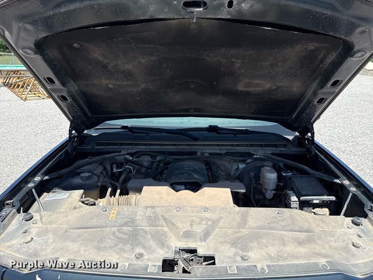 image for item EJ8784 2018 Chevrolet Silverado 1500 Double Cab pickup truck